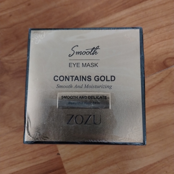 NEW ZOZU GOLD PUFFY EYE MASK - Picture 6 of 7